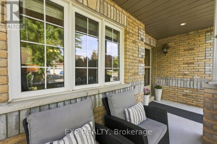 36 Saltzburg Crescent, Georgina, photo 2