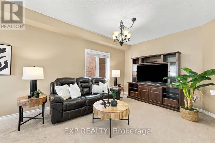 36 Saltzburg Crescent, Georgina, photo 4