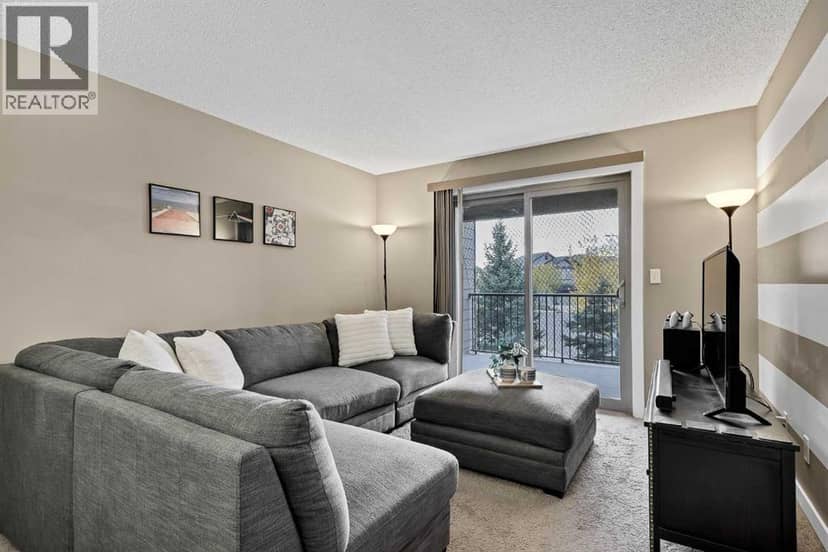 209, 15 Saddlestone Way NE — photo 9 of 33