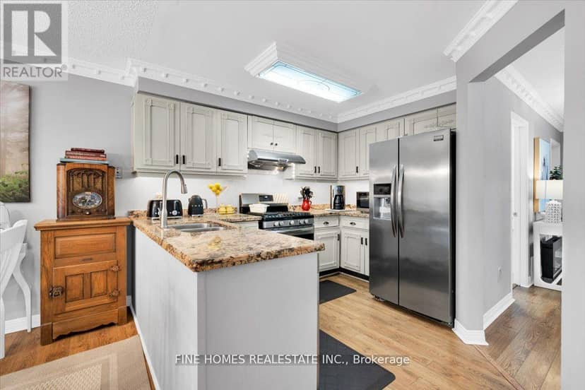 153 Browning Trail, Barrie, photo 8