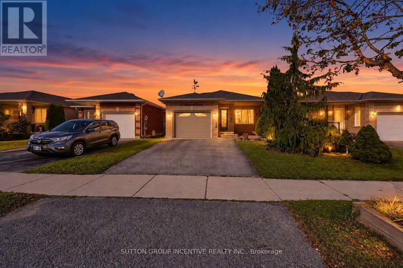 8 Lucas Avenue, Barrie, photo 3
