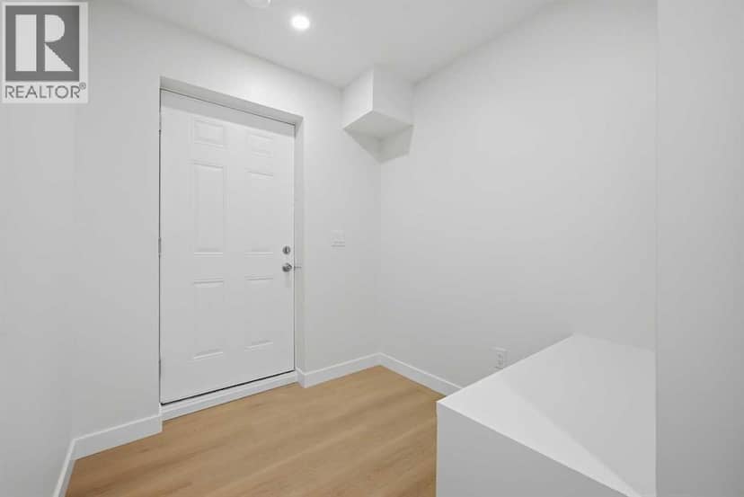 1387 Berkley Drive NW — photo 39 of 40