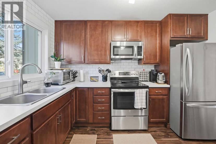 6624 Huntsbay Road NW — photo 11 of 40
