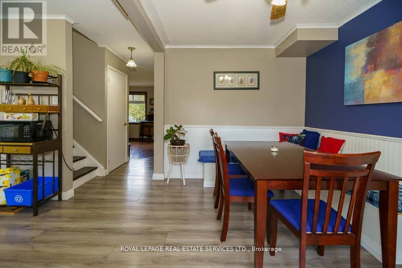 114 Elizabeth Street — photo 14 of 33