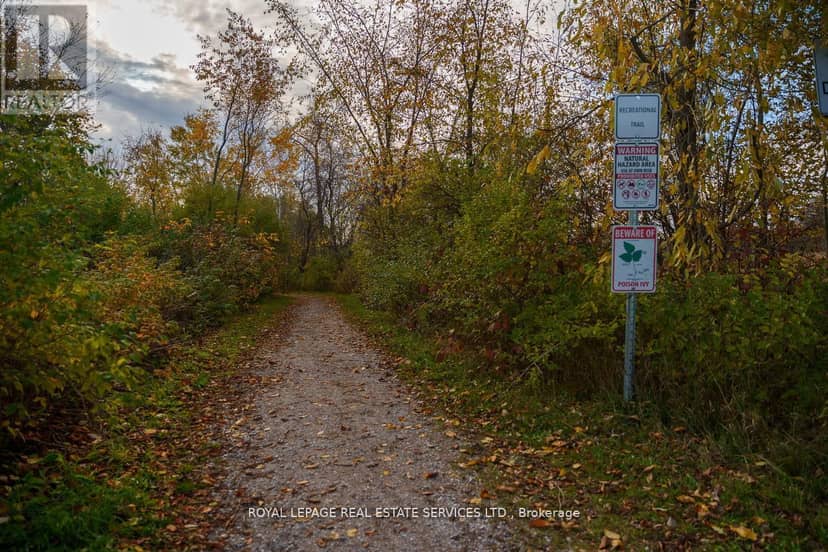 114 Elizabeth Street — photo 30 of 33