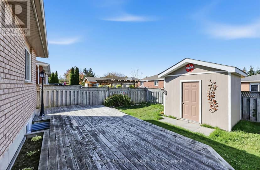 8 Lucas Avenue — photo 33 of 35