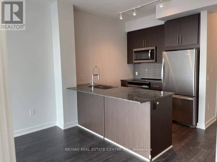 3021 - 4055 Parkside Village Drive, Mississauga, photo 6