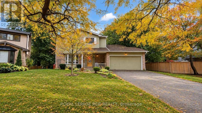 62 Wright Crescent — photo 2 of 40