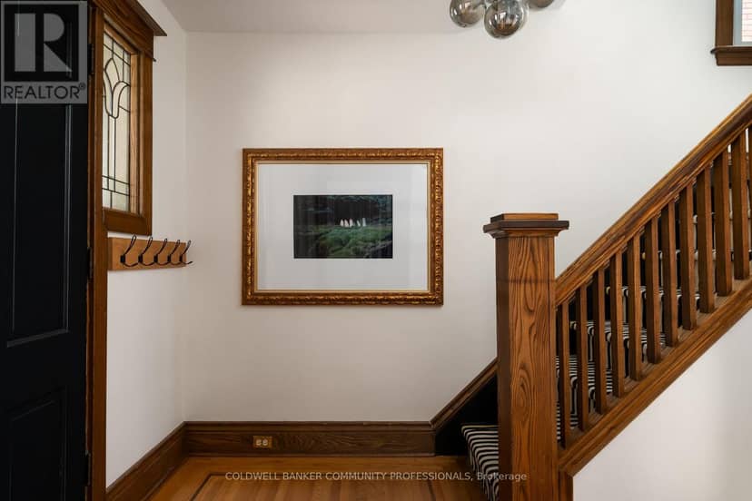 82 Province Street S, Hamilton, photo 6