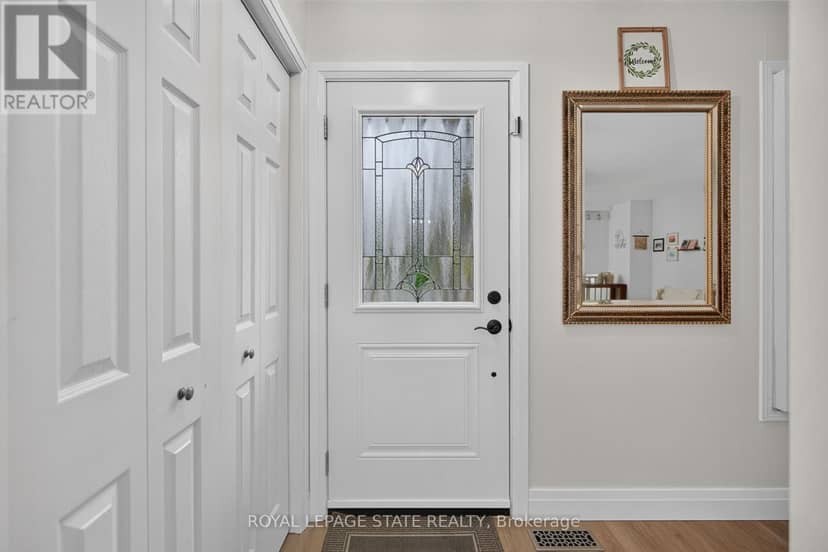 38 Southglen Road — photo 3 of 40
