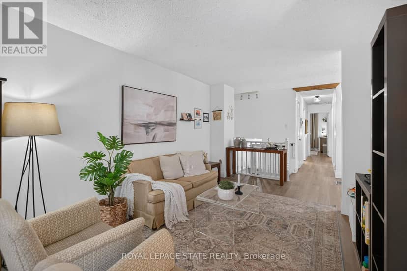38 Southglen Road — photo 7 of 40