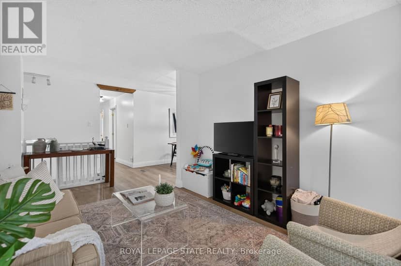 38 Southglen Road — photo 8 of 40