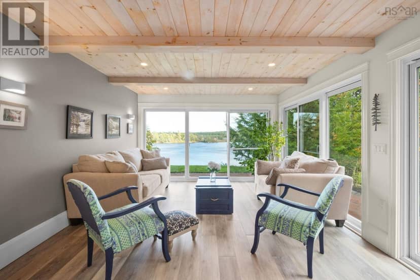 267 Chalet Drive — photo 15 of 40