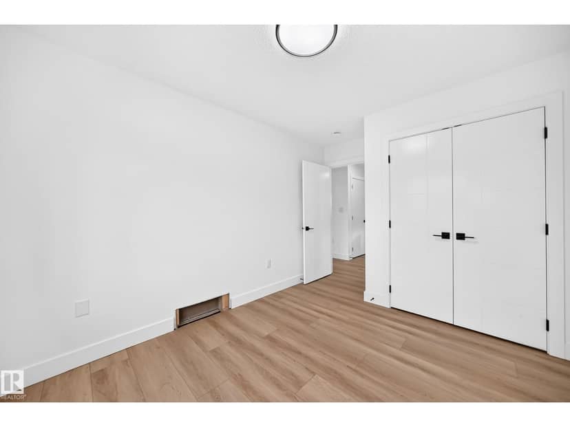 12906 123 ST NW — photo 33 of 40