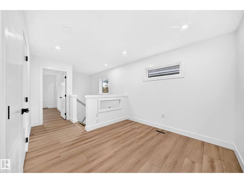 12906 123 ST NW — photo 37 of 40