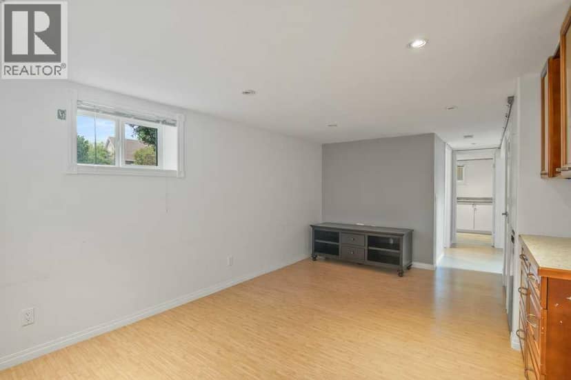 4125 51A Street — photo 14 of 39