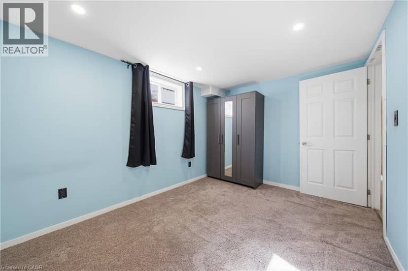 468 HIGHLAND Road E — photo 26 of 36