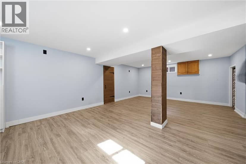 468 HIGHLAND Road E — photo 23 of 36