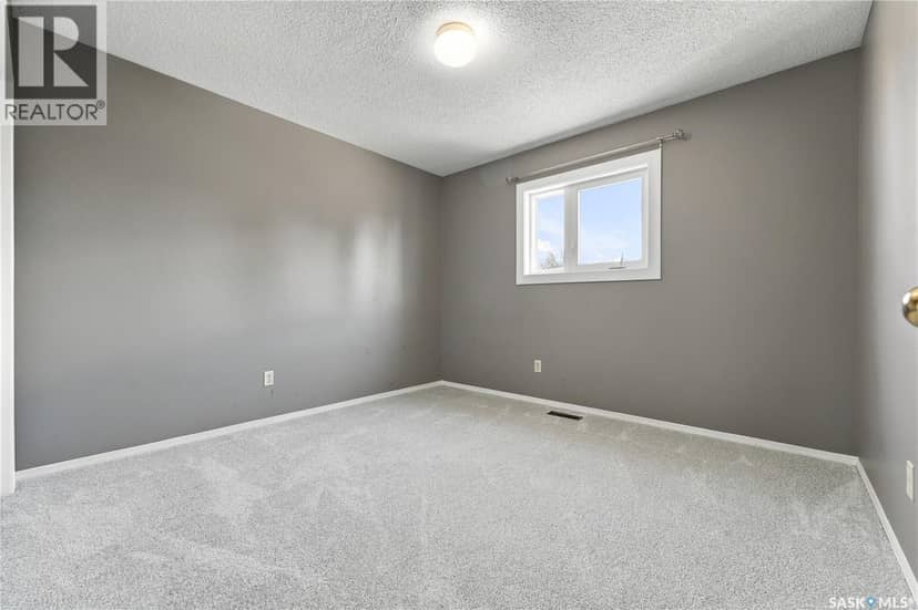 305 610 Perehudoff CRESCENT — photo 14 of 34