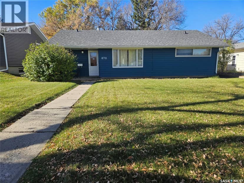 870 11th AVENUE NE, Swift Current