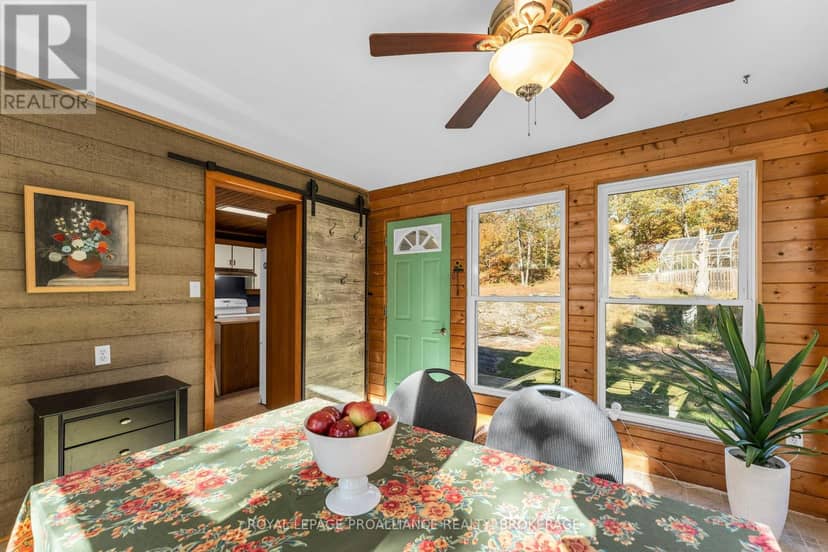 2089 Crow Lake Road, Frontenac, photo 5