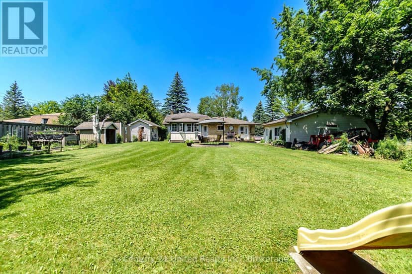 16 Janet Drive — photo 38 of 40