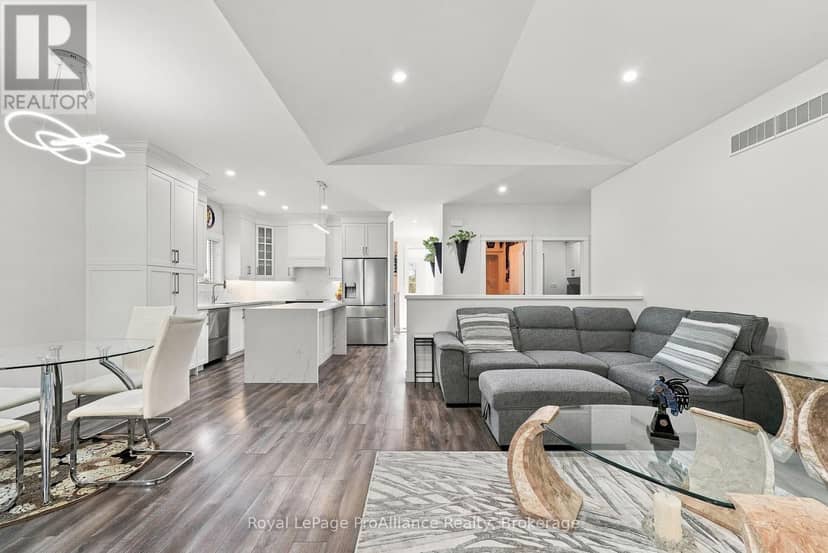 46 Birchmount Street — photo 11 of 40