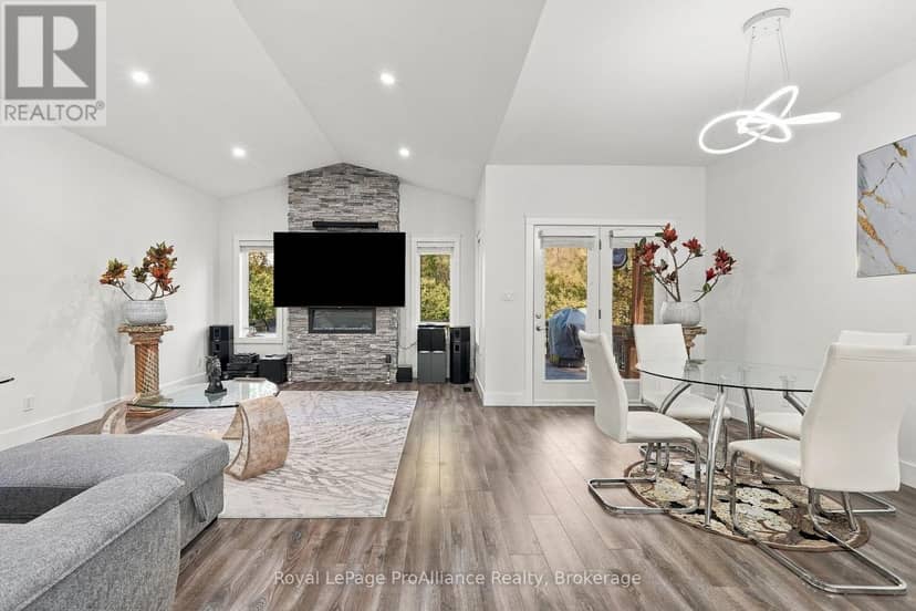 46 Birchmount Street — photo 18 of 40