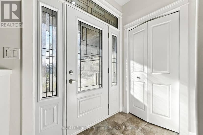 46 Birchmount Street, Quinte West, photo 8