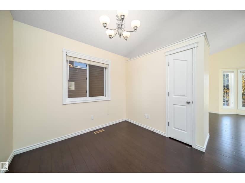 1126 36A AV NW — photo 20 of 40