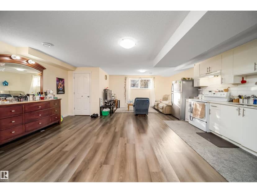 1126 36A AV NW — photo 29 of 40
