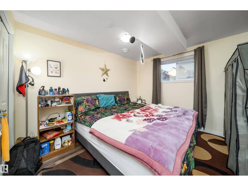 1126 36A AV NW — photo 39 of 40