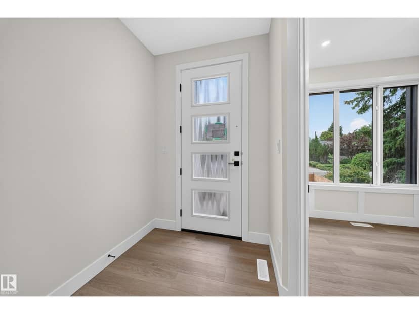 14610 85 AV NW, Edmonton, photo 2