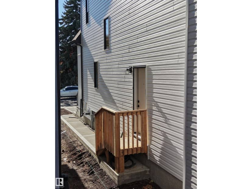 14610 85 AV NW — photo 40 of 40