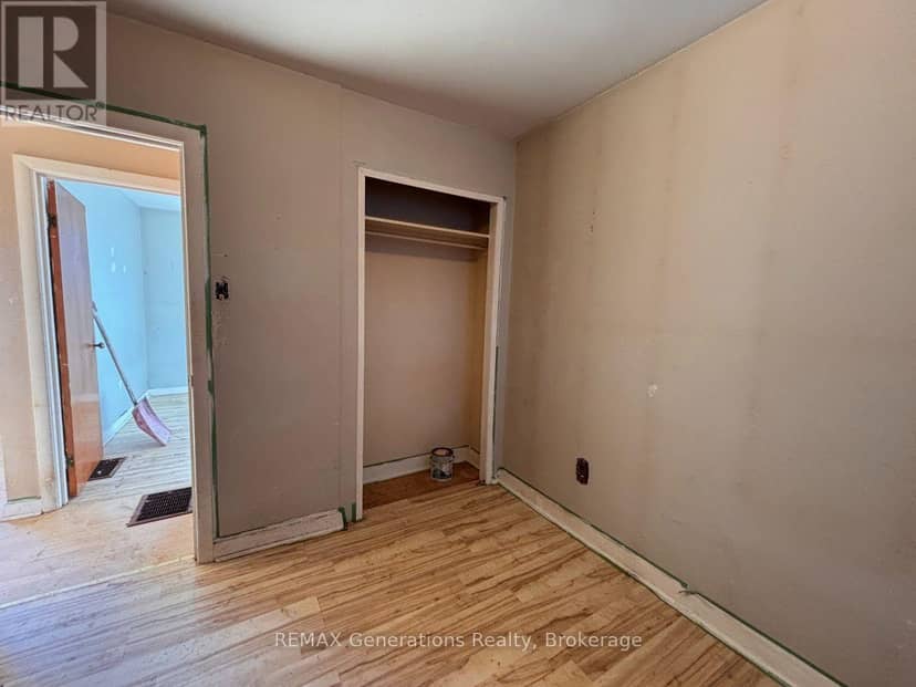 71 Manitou Road — photo 10 of 22
