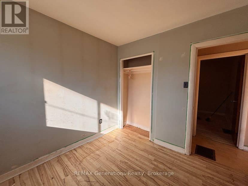 71 Manitou Road — photo 8 of 22