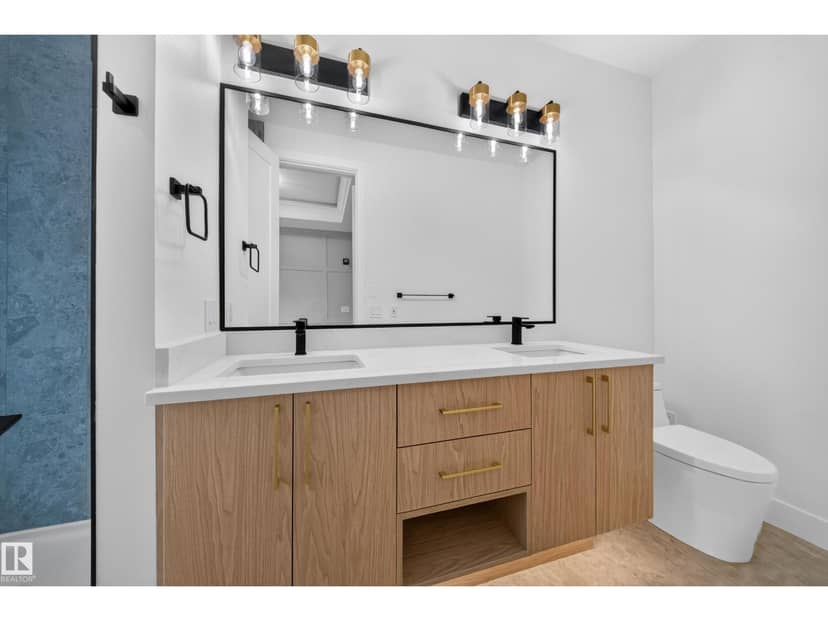 14610 85 AV NW — photo 25 of 40