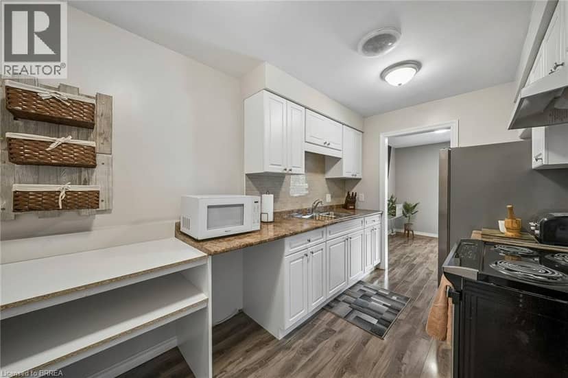 6 DEERFIELD Parkway — photo 9 of 32