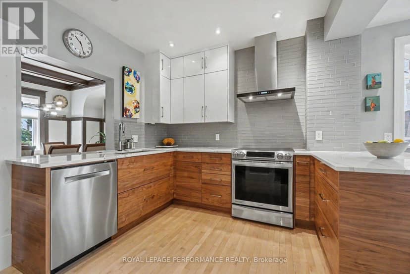 171 Powell Avenue — photo 11 of 40