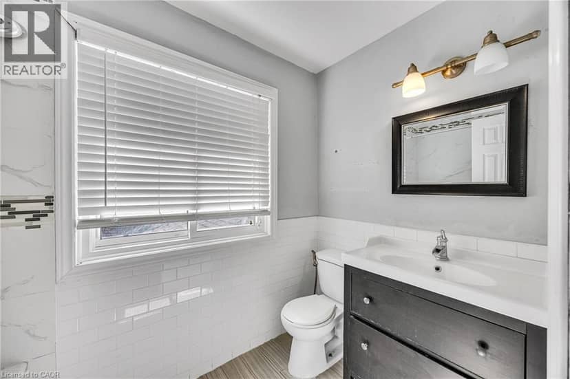 39 LINDA Drive — photo 32 of 40