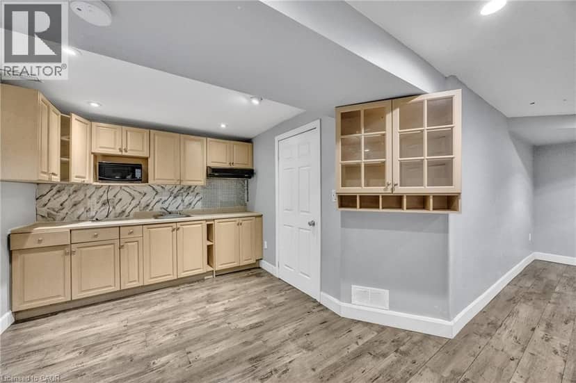39 LINDA Drive — photo 38 of 40
