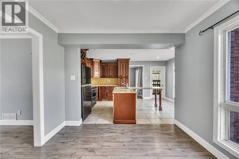 39 LINDA Drive, Cambridge, photo 8