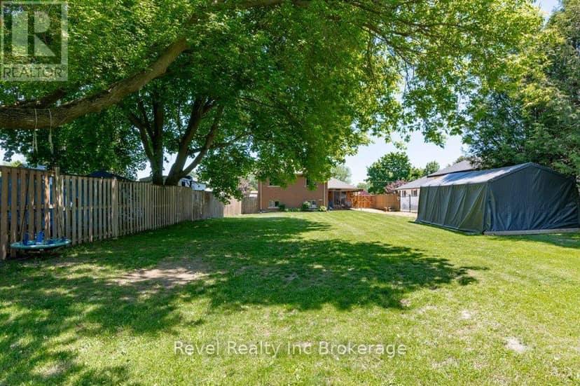 355 Oxford Avenue — photo 40 of 40