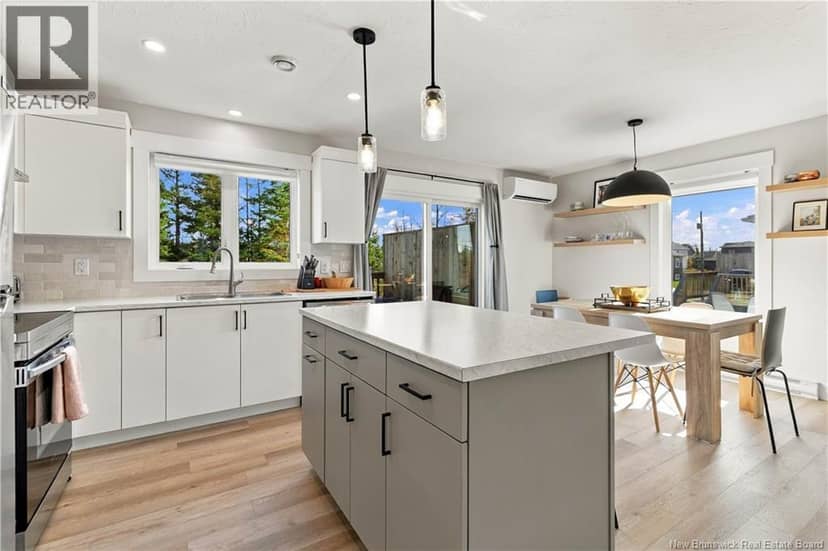 256 Falcon Drive — photo 14 of 39