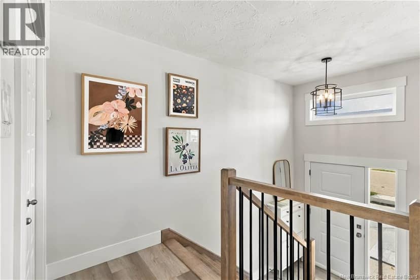 256 Falcon Drive, Moncton, photo 3