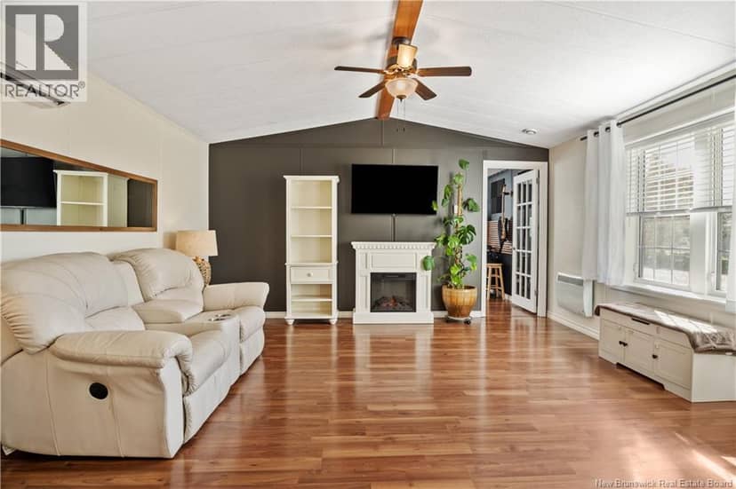 12 Pheasant Street — photo 13 of 32