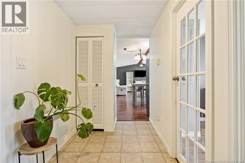 12 Pheasant Street — photo 19 of 32