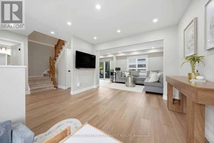 23 Lasby Lane — photo 10 of 40