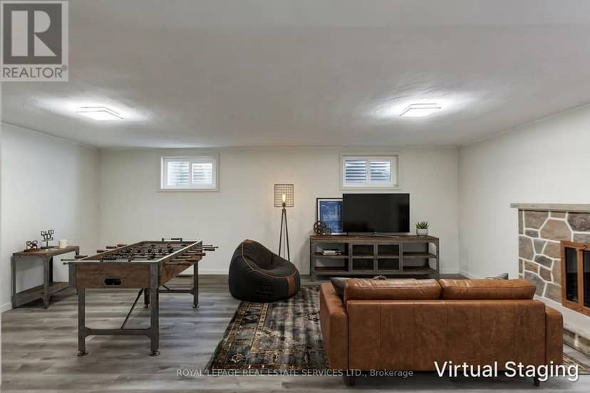 75 Ravensbourne Crescent — photo 39 of 40
