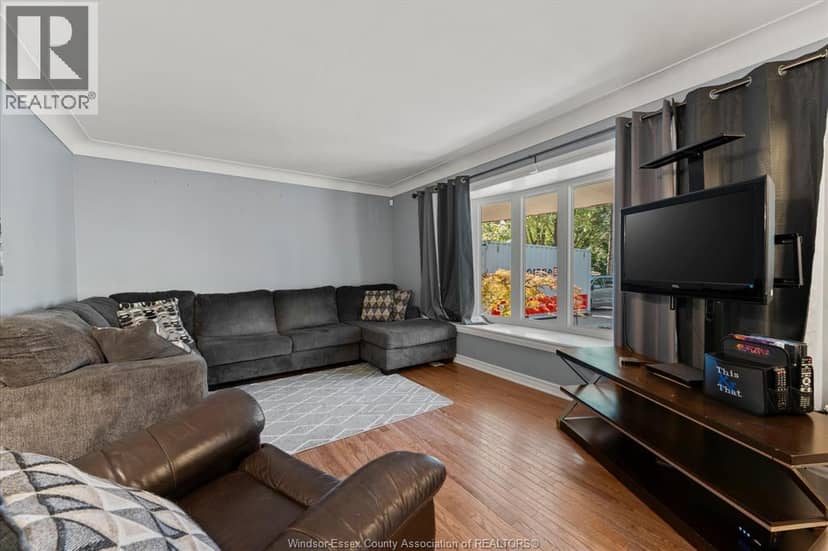 5874 Dalton Avenue, LaSalle, photo 7